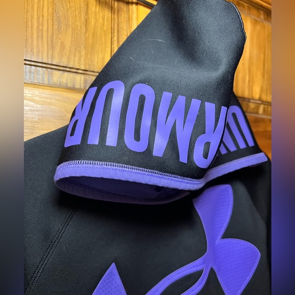 Youth UA Hoodie- Large - Picture 4 of 5